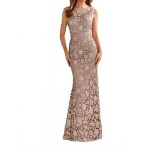 NEW MON CHERI fit and flare ombre gown in champagne